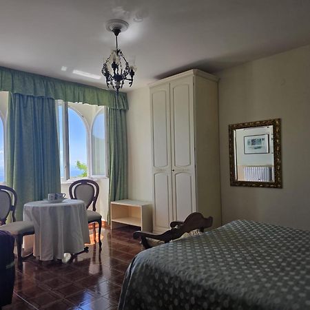Hotel Bonadies Равело Екстериор снимка