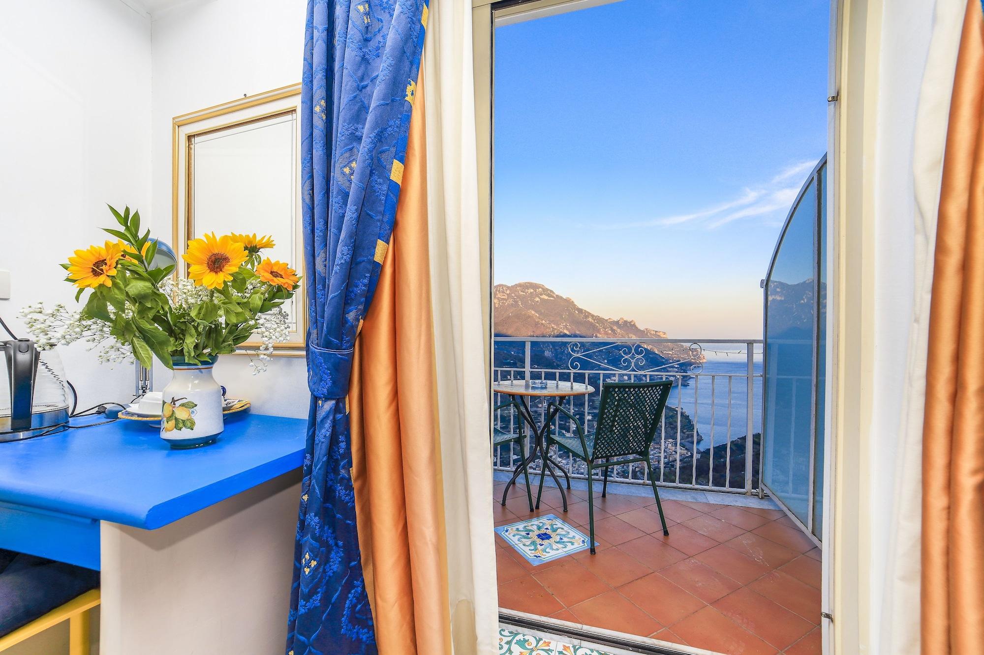 Hotel Bonadies Равело Екстериор снимка