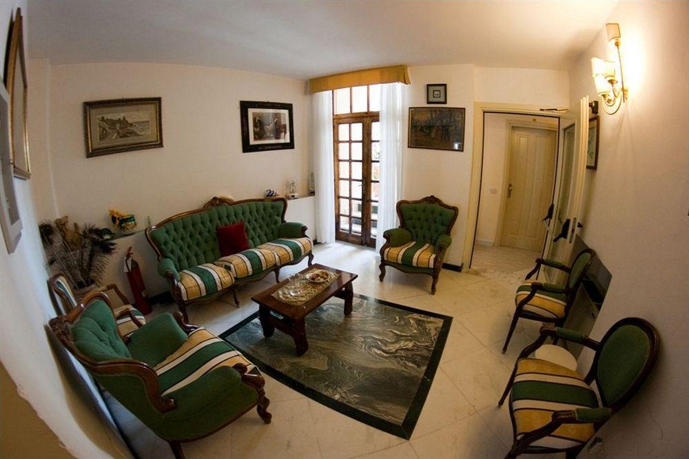 Hotel Bonadies Равело Екстериор снимка