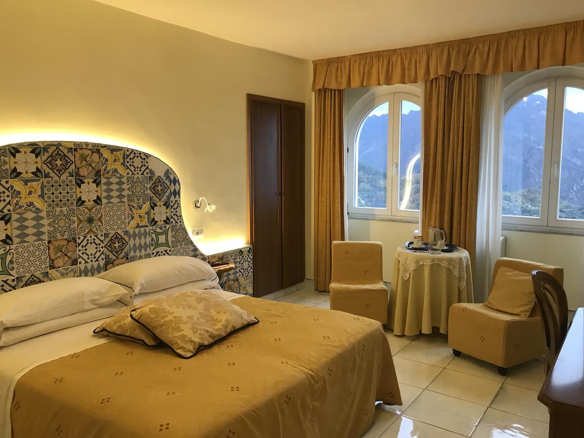 Hotel Bonadies Равело Екстериор снимка